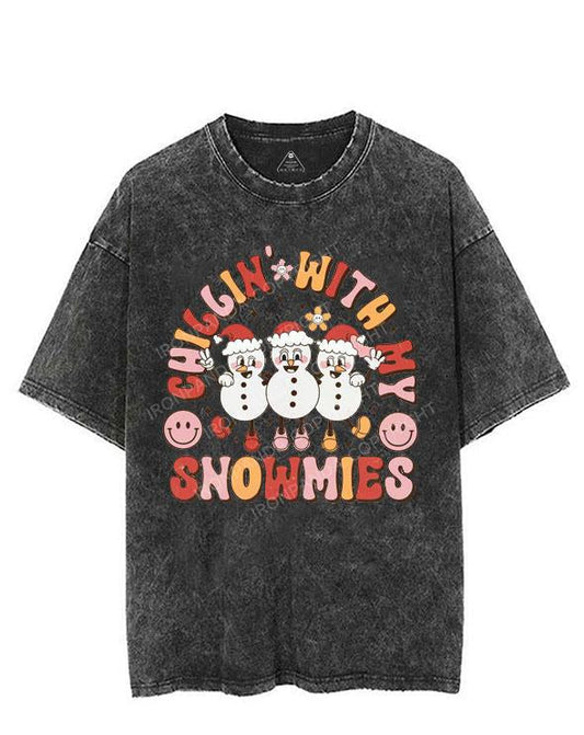 CHILLIN' WITH MY SNOWMIES VINTAGE GYM SHIRT